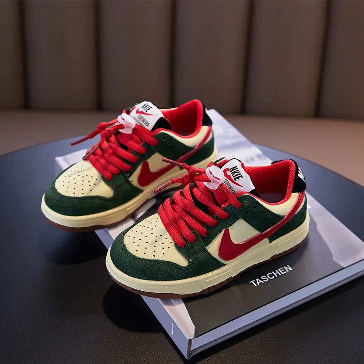 大黄蜂aj儿童AJ童鞋2025春季新款女童板鞋男童运动春秋季潮休闲透