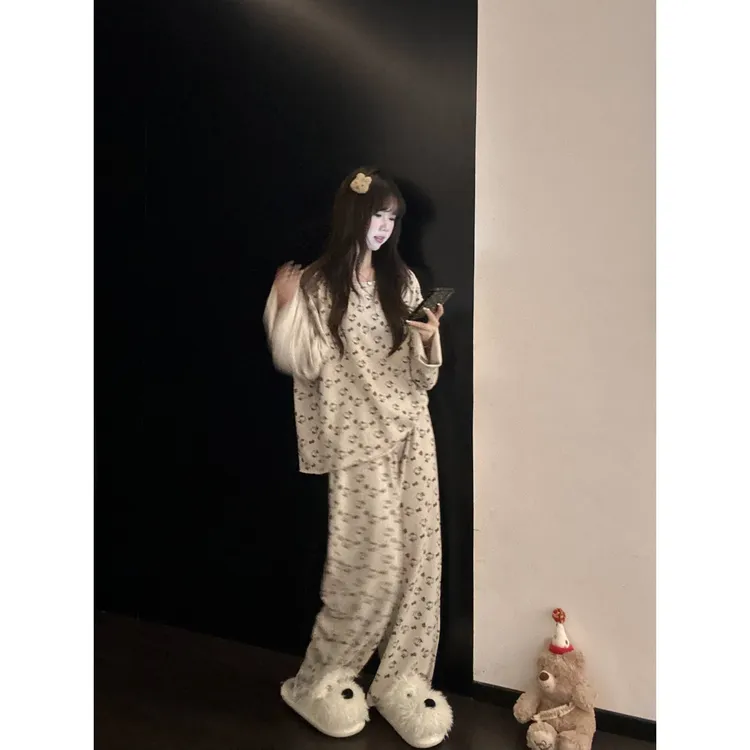 秋冬季新款可爱Kitty猫睡衣女卡通印花长袖长裤可外穿家居服套装