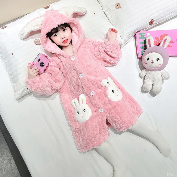 冬季法兰绒睡衣儿童浴袍冬款珊瑚绒睡袍女童可穿浴巾小童保暖浴衣