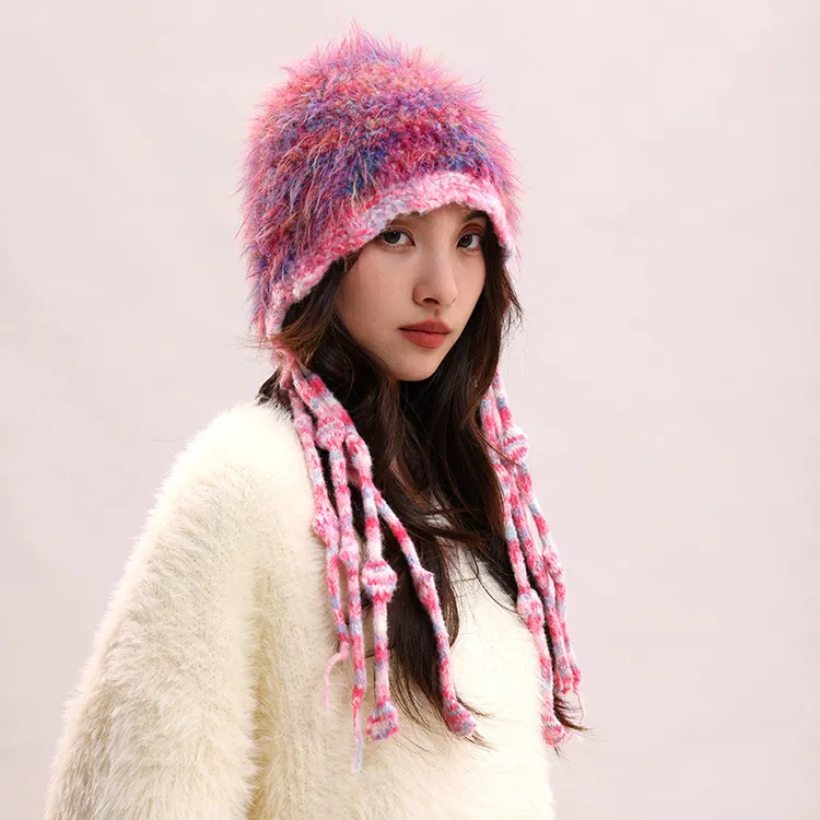 冬季2025新款彩色复古针织系带雷锋帽女秋冬保暖条纹拼色羽毛纱耳