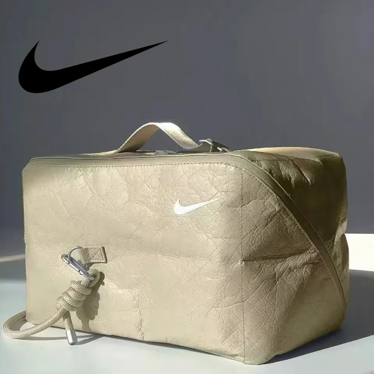 Nike耐克会员限定百宝收纳运动抢眼健身旅行运动单肩包BG047-200A