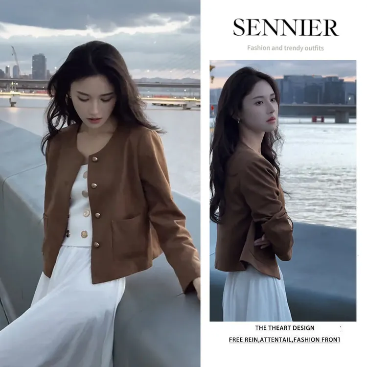 时尚穿搭女2025早秋新款复古气质短款长袖外套宽松半身裙两件套装