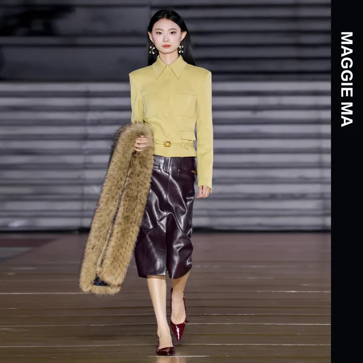 MAGGIE MA马婧设计师皮裙复古时髦无花果紫PU直筒开叉半身裙916B