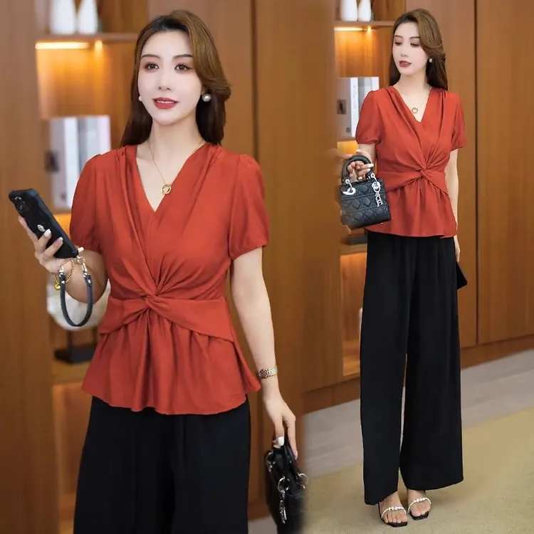 时尚套装女2025夏季新款时髦洋气V领设计感短袖上衣阔腿裤两件套