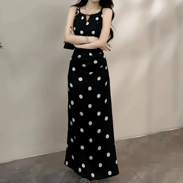 法式时尚气质波点连衣裙女2025夏季新款高级感收腰显瘦吊带长裙子