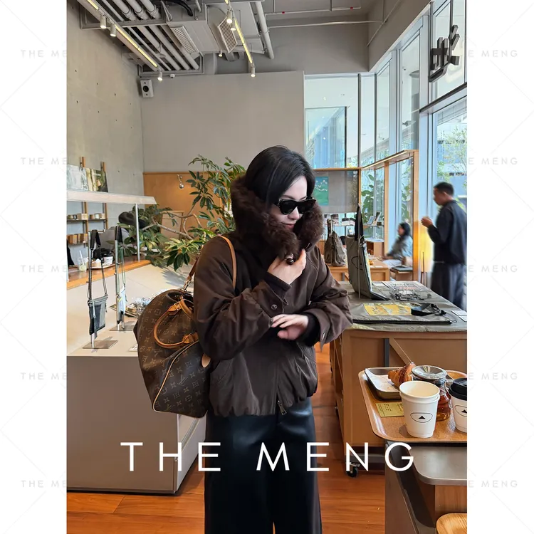 THE MENG【黑胶】锁温御寒贵妇级皮草外套#M244A1586