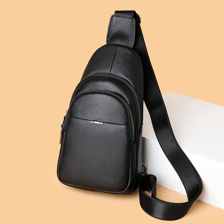 简约高档男士真皮胸包多功能通勤单肩斜挎包男头层牛皮潮流质感
