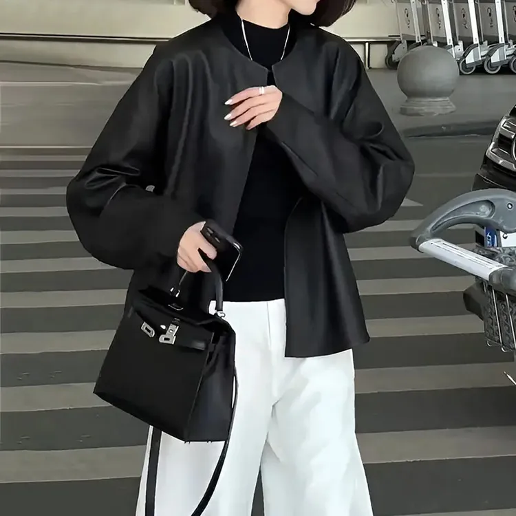 2025年春秋新款高级感黑色复古外套女宽松休闲阔腿裤气质两件套潮
