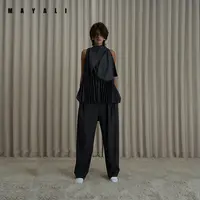 MAYALI2025秋季新款皱褶不对称黑色设计感无袖上衣压褶飘带小众款
