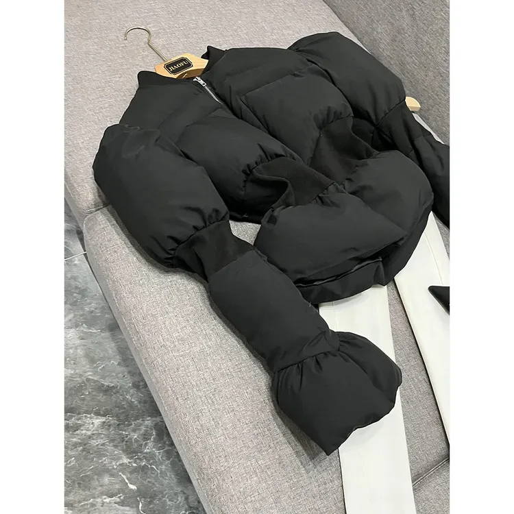 今年流行冬季爆款高级设计感喇叭袖收腰加厚保暖棉衣棉服外套女装