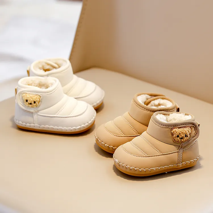 冬季婴儿鞋0-1岁加绒加厚雪地靴6-12个月好穿保暖不掉鞋