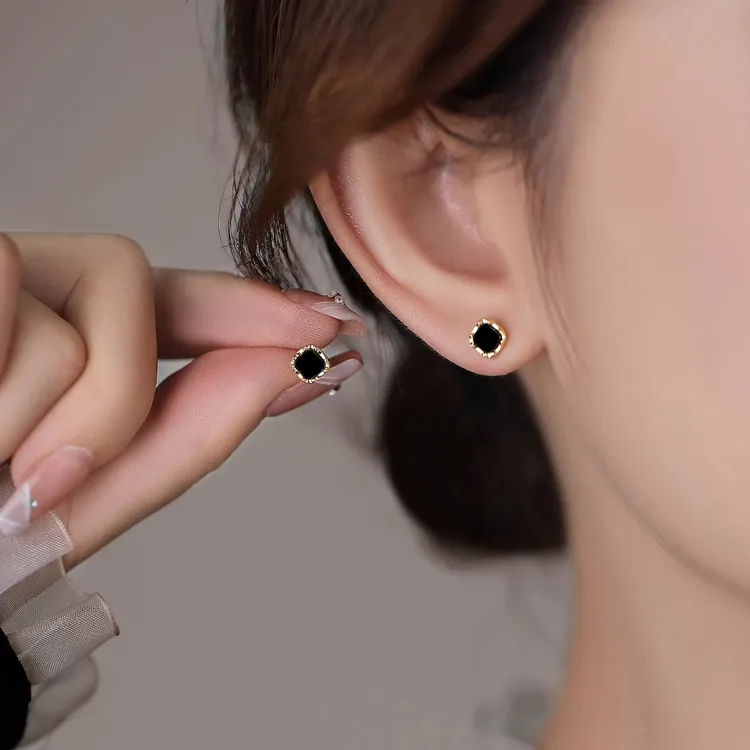 黄铜耳饰 几何黑色方形耳钉小巧简约小众设计高级感耳饰