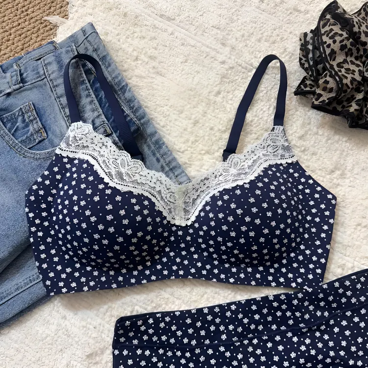 纯棉法式蕾丝内衣少女2025新款爆款聚拢小胸收副乳防下垂文胸罩