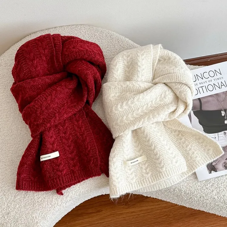 高级感羊毛纯色麻花围巾2025新款爆款保暖围脖秋冬百搭韩版加厚