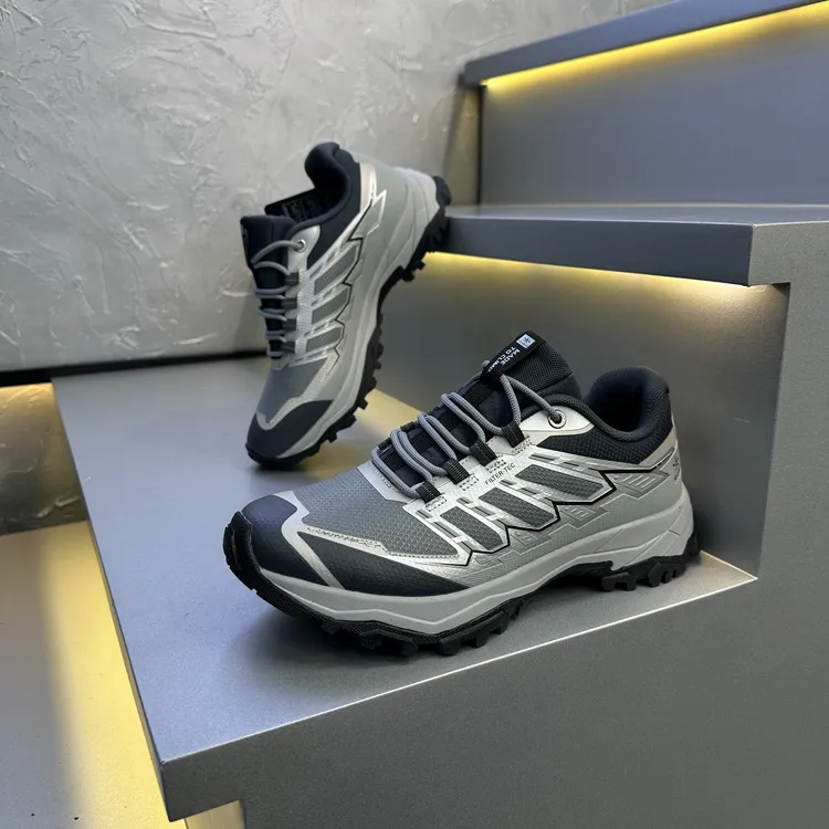 福建男士低帮防水防滑耐磨户外登山徒步透气舒适百搭运动休闲鞋