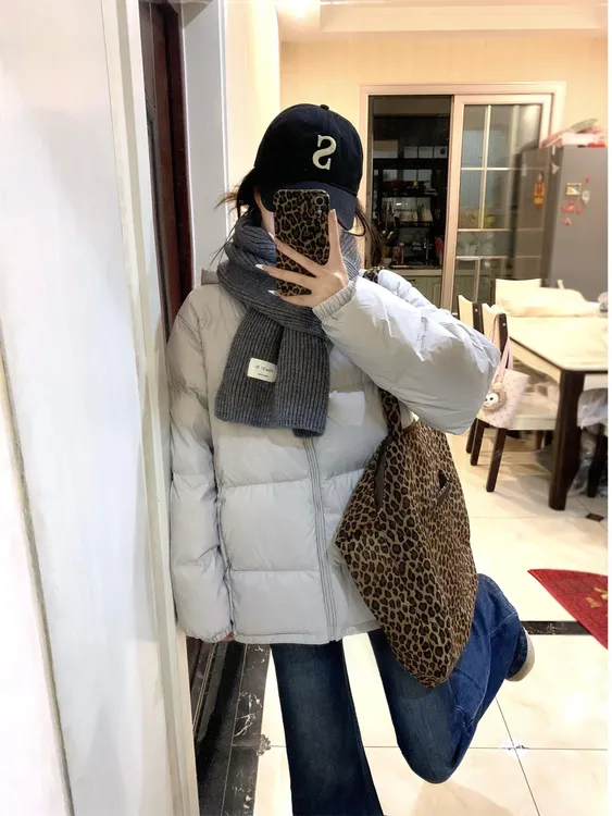 棉服女2025冬季新款韩系宽松连帽加厚短款棉袄欧若风纯色棉衣外套