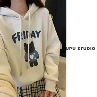 周五小熊加绒卫衣