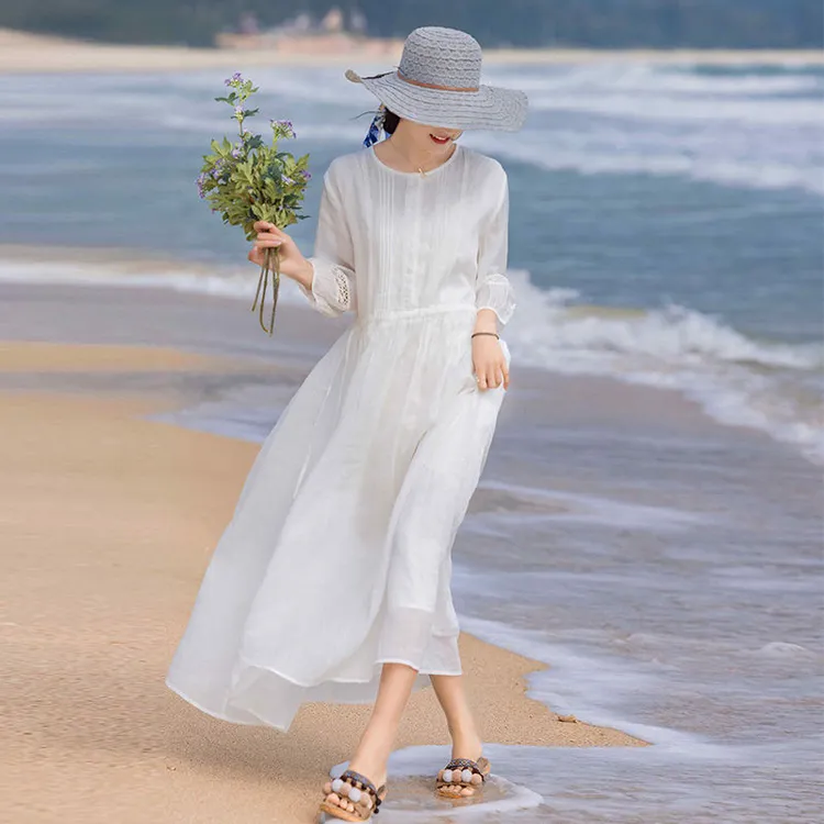 2024飘逸仙气蕾丝拼接连衣裙女夏季高级感海边三亚度假旅游沙2025