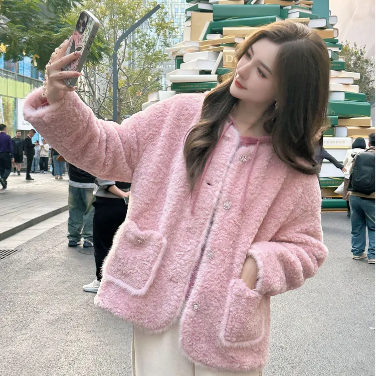 COCO BECCI【桃桃奶昔】三星90白鹅立体蓬松绒羽绒外套CFJJD200316