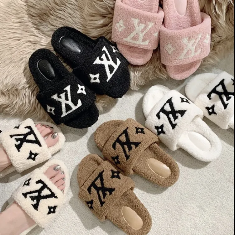 2025秋冬新款厚底毛毛拖鞋女外穿网红韩版字母刺绣毛绒保暖棉拖鞋