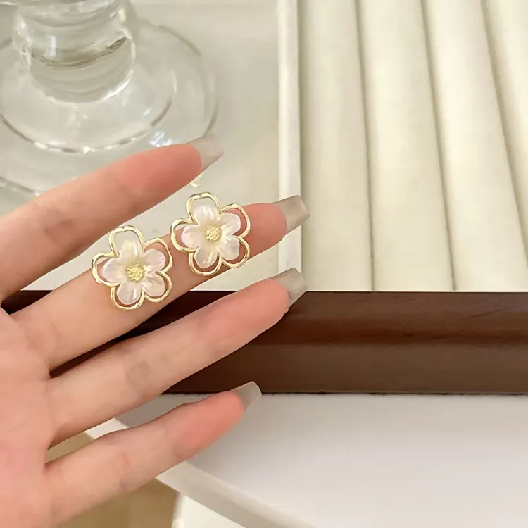 合金树脂耳饰 春日花朵耳饰少女超仙耳环甜美可爱耳夹小清新简约
