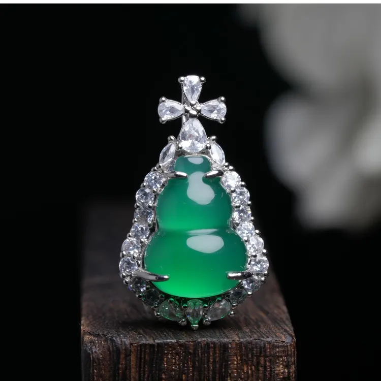 【天然玉石】绿玉髓葫芦珠宝玉石玛瑙颈饰火爆热卖款饰品福禄挂件