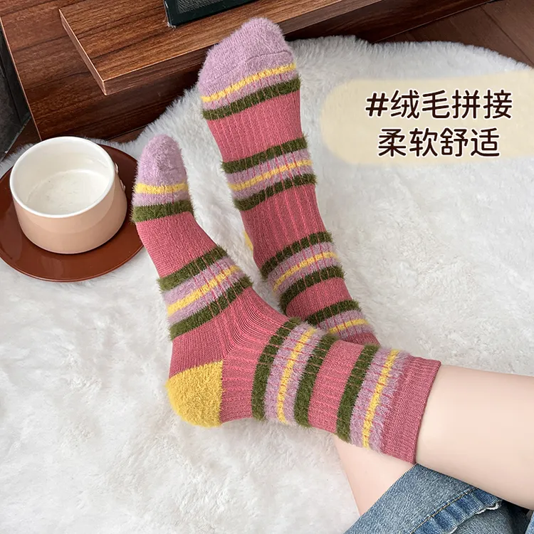粗线条韩版拼色撞色仿貂ins毛茸茸袜子甜美秋冬季保暖女中筒秋冬