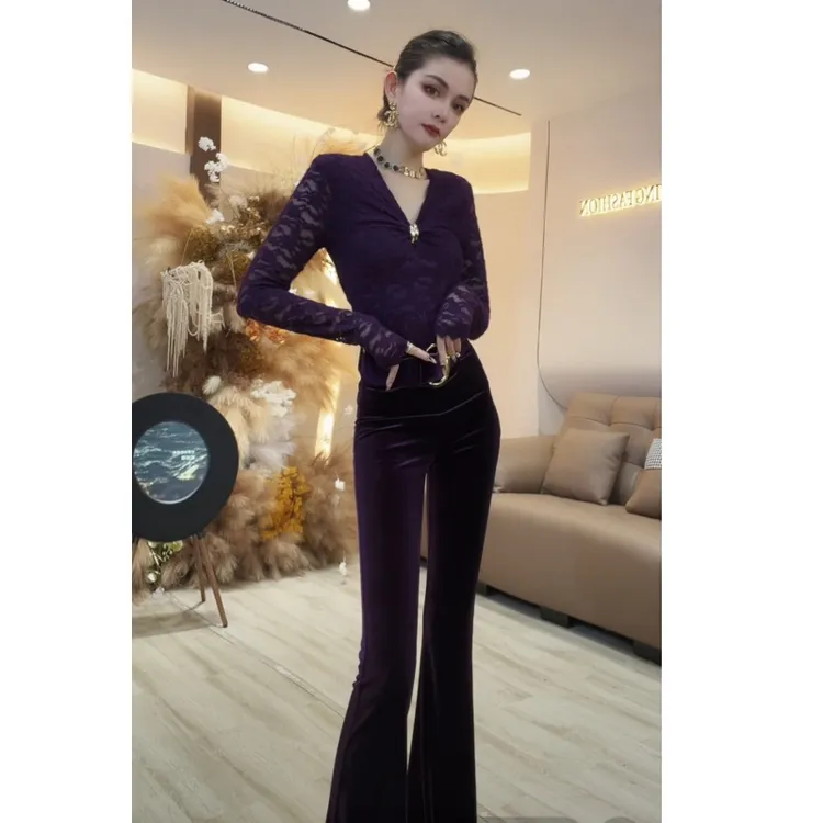 【YING FASHION】莹老板-时尚气质百搭V领金扣蕾丝上衣90970289 342