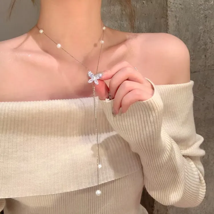 铜合金项链 韩系闪锆蝴蝶珍珠吊坠项链女轻奢高级感锁骨链气质商品图