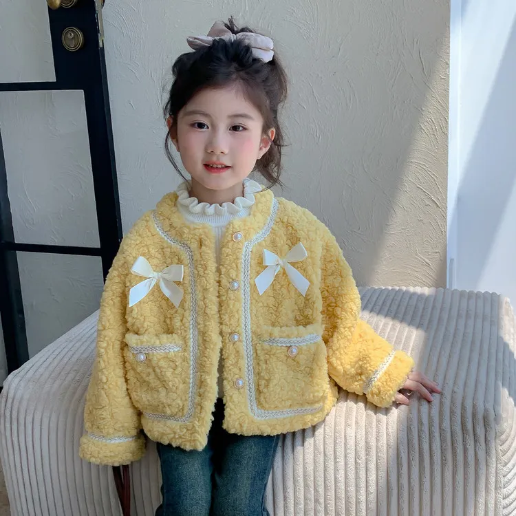 小香风女童加厚外套2025秋冬款新款女孩休闲衣服宝宝羊羔绒毛毛衣