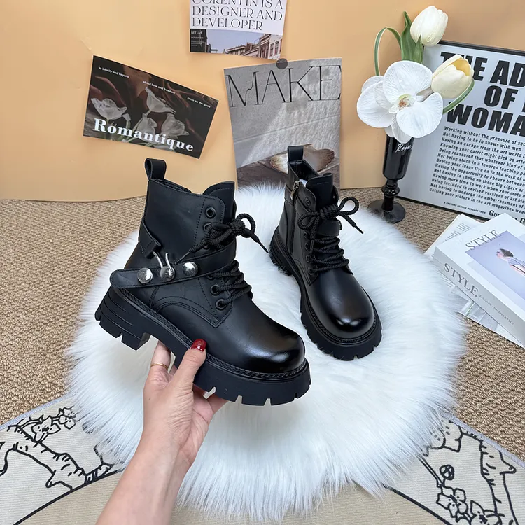 爆款厚底马丁靴女款2025新款冬季英伦风单靴时尚加绒超火增高短靴