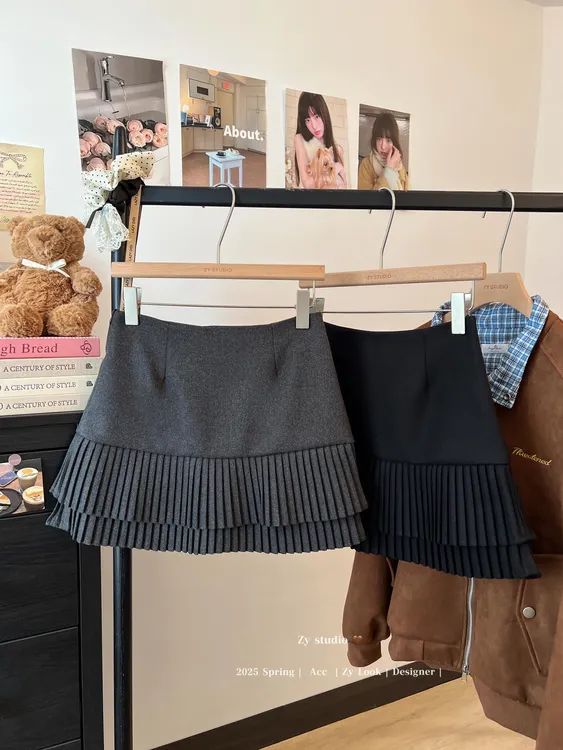 高腰显瘦毛呢A字百褶半身裙女秋冬2025新款百搭防走光蛋糕裙短裙