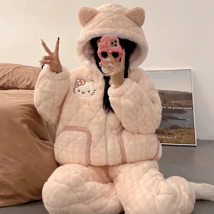 卡通可爱风儿童睡衣女冬季三层夹棉加绒加厚女童保暖珊瑚绒家居服