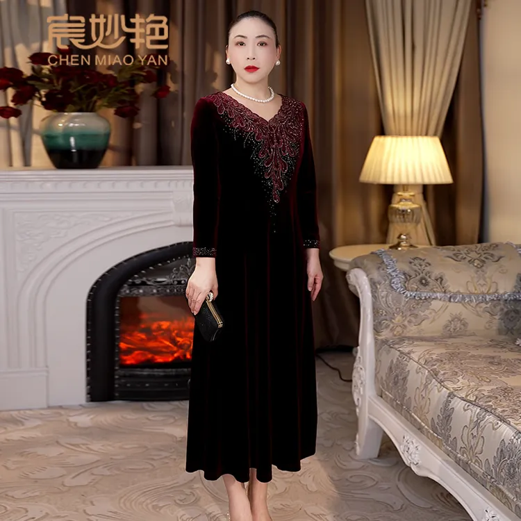 高贵优雅气质洋气丝绒连衣裙修身显瘦中长款大码妈妈装长袖A字裙