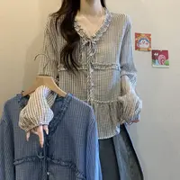 大码女装法式木耳边系带V领衬衫胖妹妹遮肚显瘦百搭长袖上衣