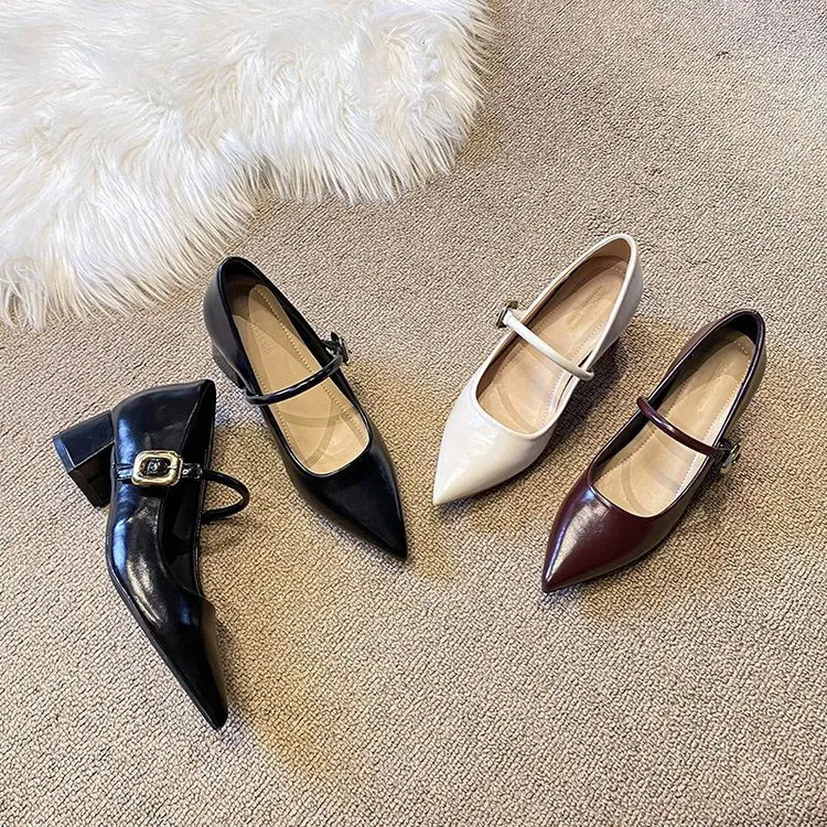 玛丽珍粗跟单鞋女2024年新款尖头法式复古软皮一字带内增高高跟