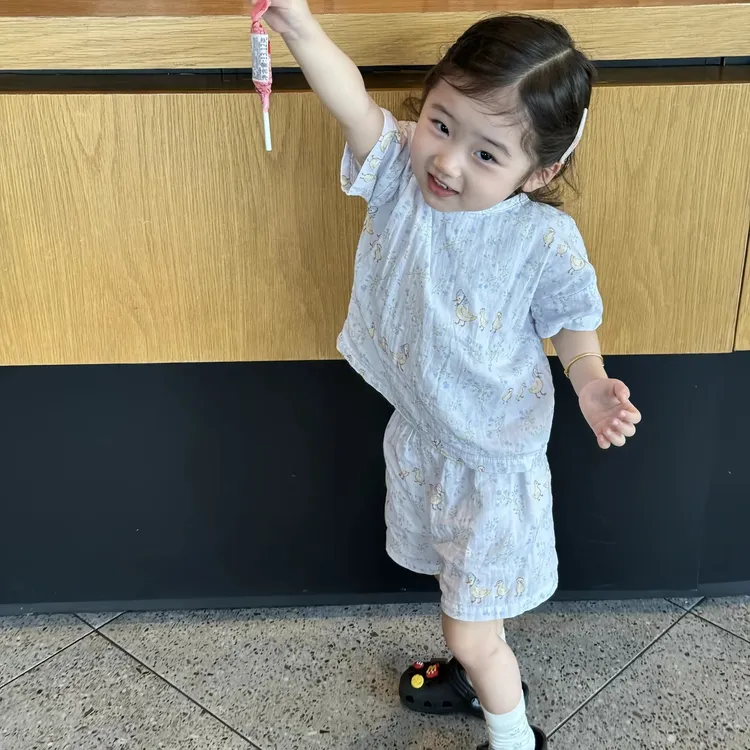 壹妈童装韩版女童时髦洋气套装2025夏装新款儿童睡衣女宝宝家居服