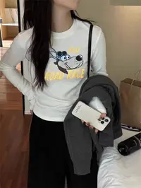 8527款字母卡通印花长袖T恤女秋冬百搭休闲打底衫上衣