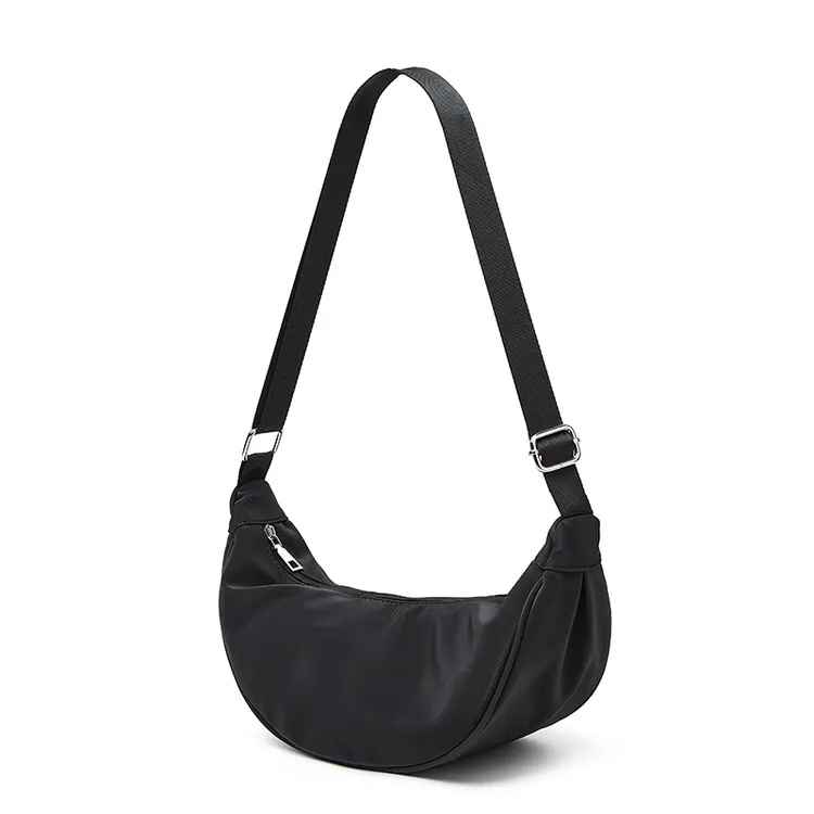 2025新款日系复古小众牛津布月牙包包简约时尚日常轻便单肩斜挎包