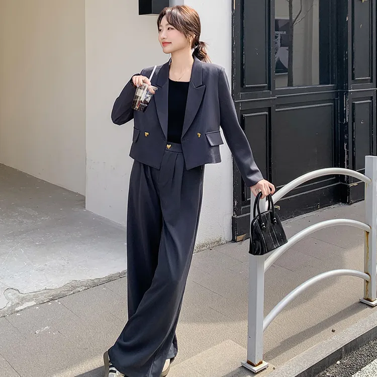 衣服套装西装小众2025春季时尚轻熟风法式休闲风百搭网红两件套女