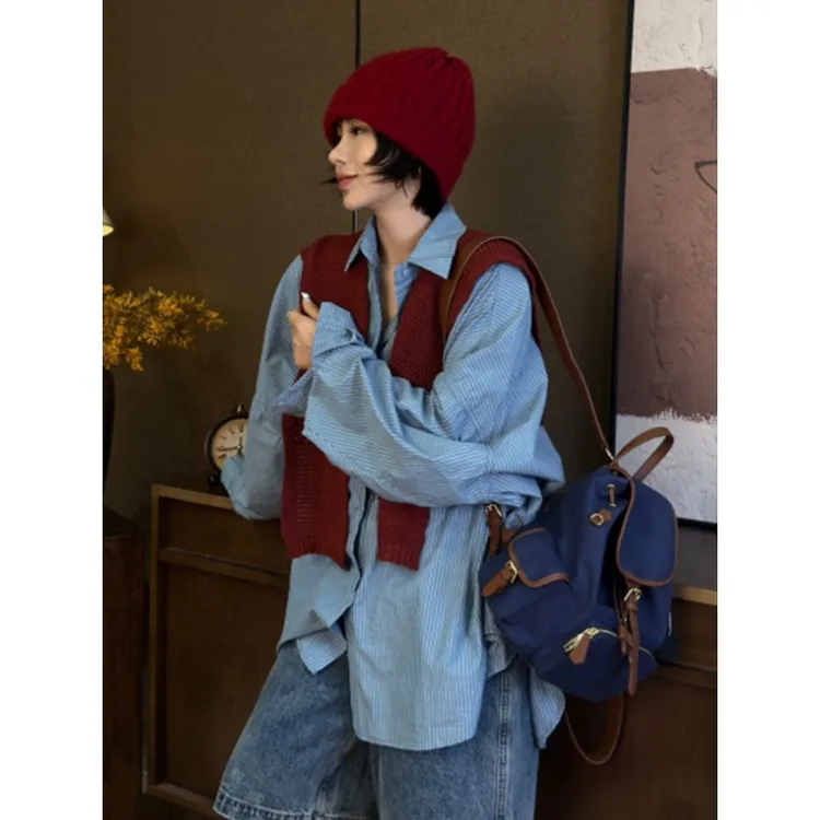 2025早秋通勤穿搭小衫轻奢减龄洋气宽松蓝色长袖衬衫搭披肩一整套