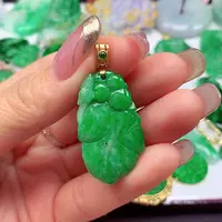 翡翠18K金镶嵌颈饰翡翠