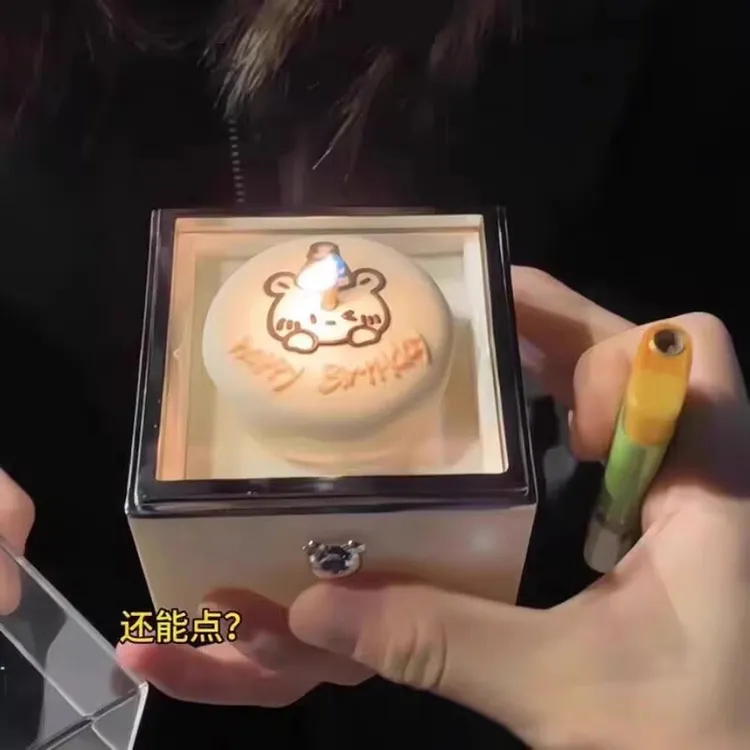小熊蜡烛翻转戒指盒男送女朋友生日蛋糕求婚表白惊喜礼物汽车摆件