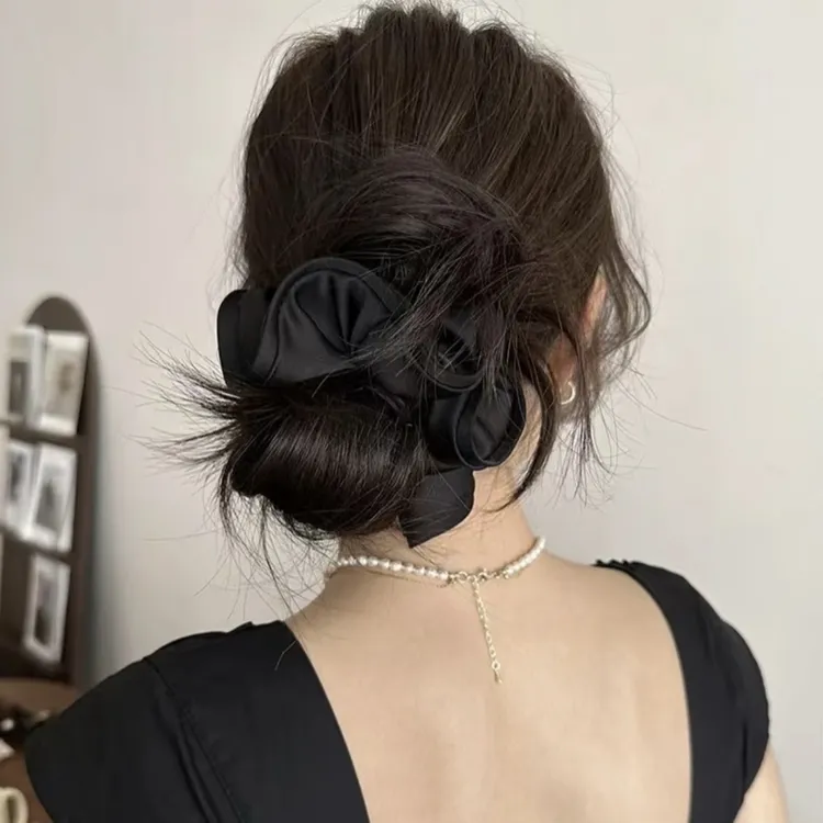 秋冬法式高级感大肠发圈ins超大木耳边花苞缎面大肠圈气质发绳