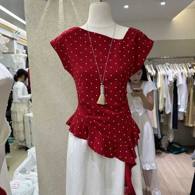 夏季新款韩版设计感斜领t恤荷叶边波点小衫不规则大码显瘦上衣女