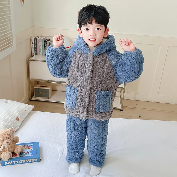 男童珊瑚绒睡衣冬季三层夹棉加厚法兰绒套装奥特曼家居服