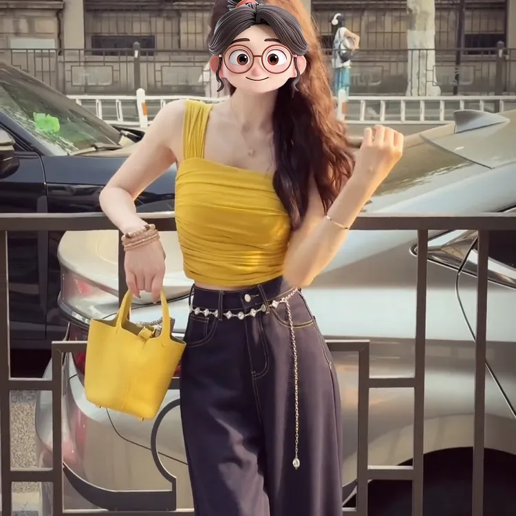 纯欲风黄色吊带抹胸上衣2025夏日辣妹设计感无袖小衫休闲宽松裤子