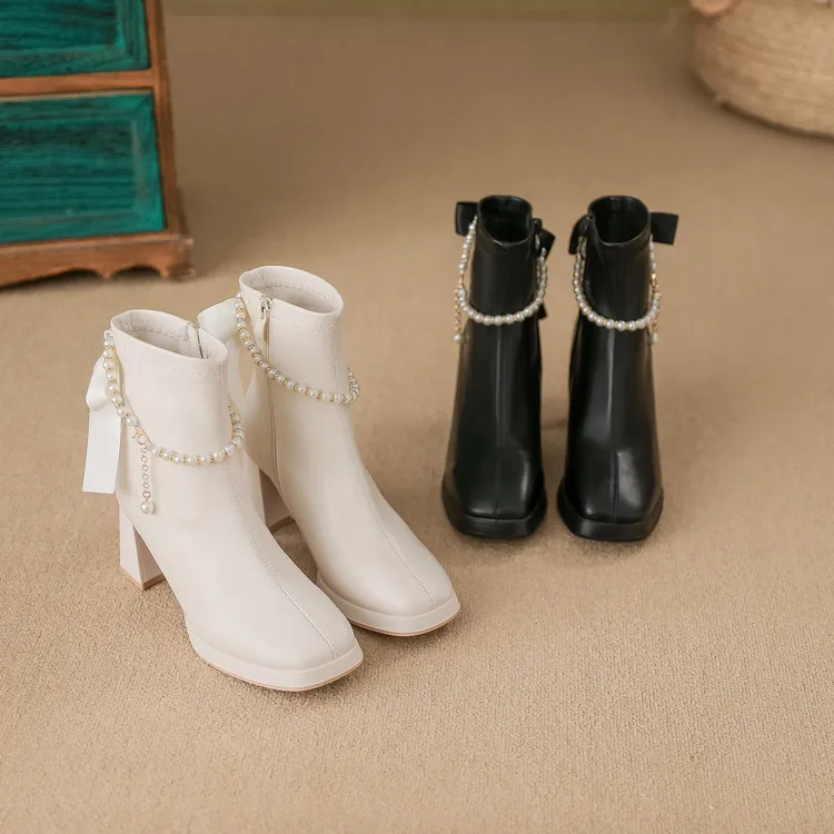 穿高跟鞋的吴大叔马丁靴女靴子2025新款秋冬串珠防水台方头粗跟短