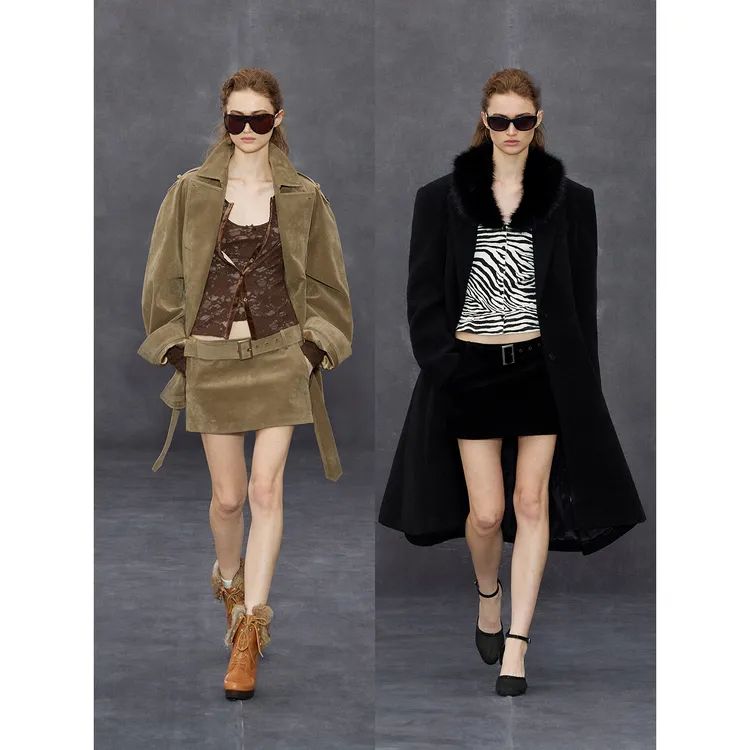 randpickee 低腰横版短裙