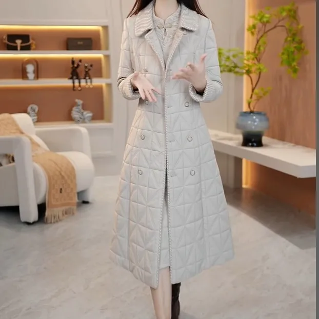 2025冬季百搭高端大气新款两件套时尚气质保暖外套休闲长款女装